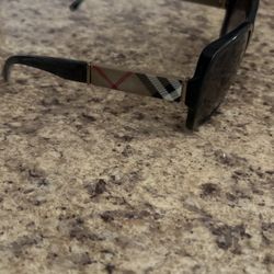 Burberry Sunglasses 🕶️ 