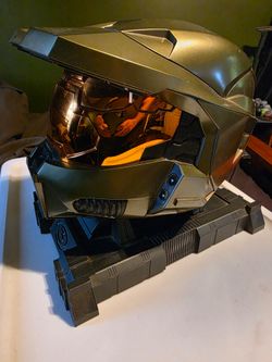 Halo 3 Legendary Edition MASTER CHIEF HELMET.