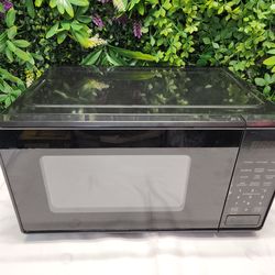 Walmart 0.7 Cu Ft Microwave Oven MSF0B100072352 700W Black Digital Countertop