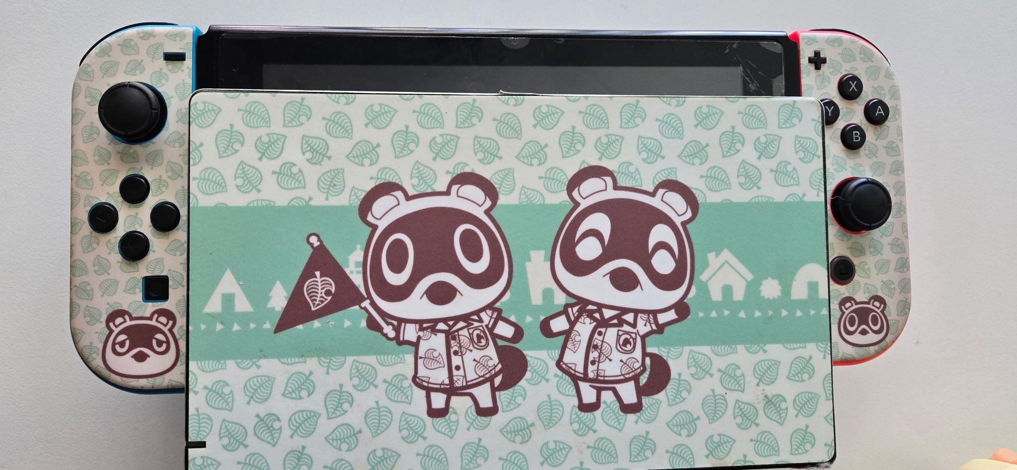 Nintendo switch console with extra set of joy-con controllers. Bonus 2 wired controllers