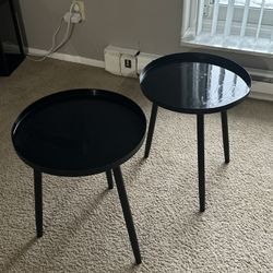 Serving Table 