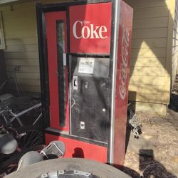 Coke Machine 