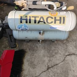 Hitachi Air Compressor 