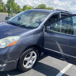 2006 Toyota Sienna