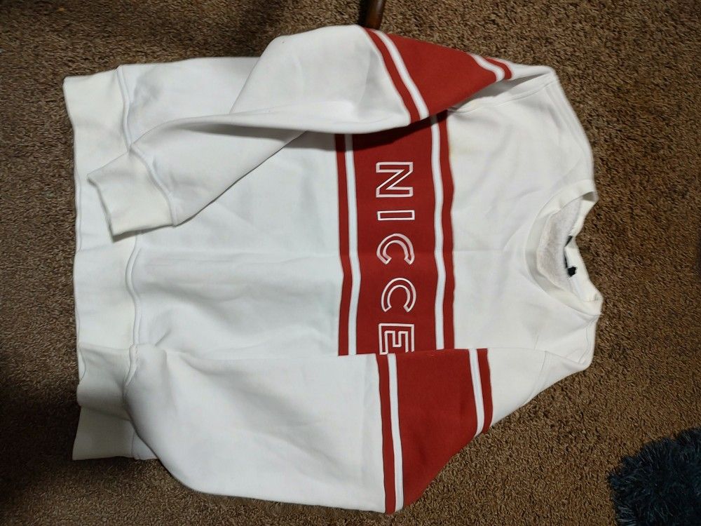 Nice Sweatshirt By Nicce