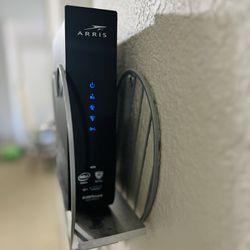 Arris Internet, Modem And Router