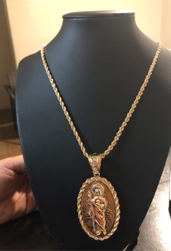 Chain and pendant