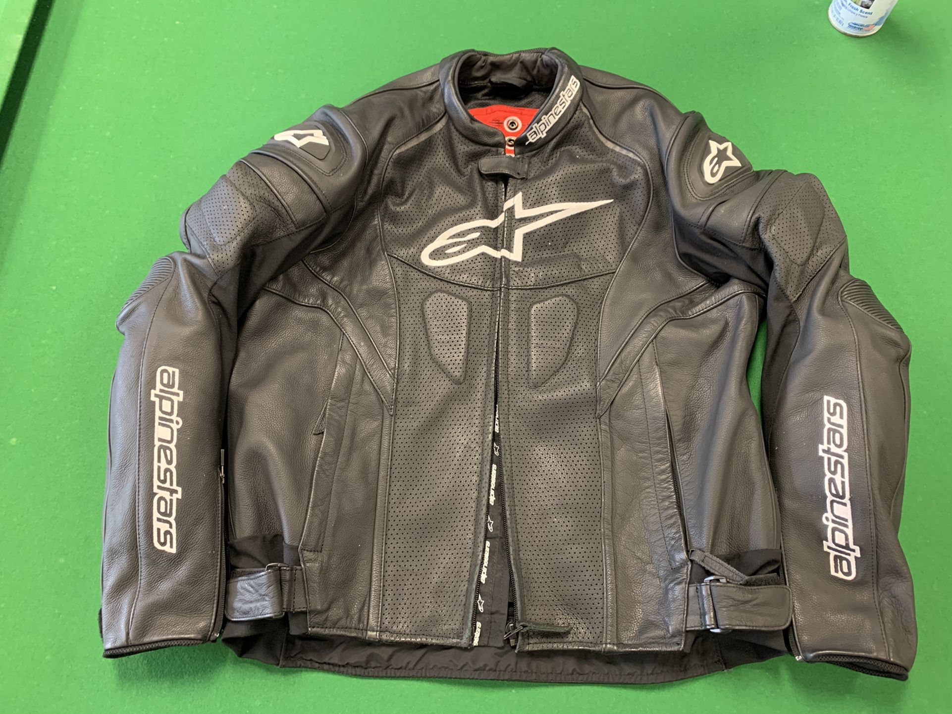 Alpinestars GP Plus-R Perforated Leather Jacket Size Mens 46US