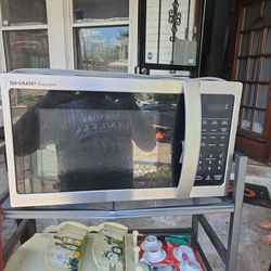 Microwave OVEN  HOUSEHOLD SHARP 