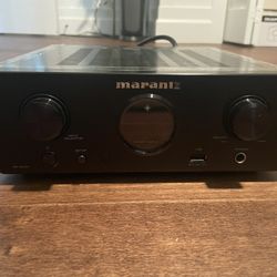 Marantz HD-DAC1 Headphone Amplifier, DAC and Stereo