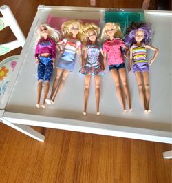 Kids Vintage Barbie’s bundle