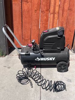 Husky 8 gal air compressor
