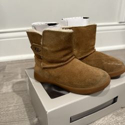 UGG Baby/Toddler Keelan Calf Suede Boots Size M(04/05)