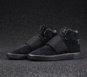 Adidas Tubular Triple Black