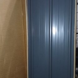 New 18 Metal Panels 64"x 22"
And Some Posts.