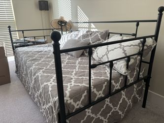 Black Metal Full Bed Frame with Mattress and pillows