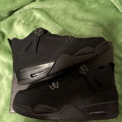 Jordan 4 Black cat 