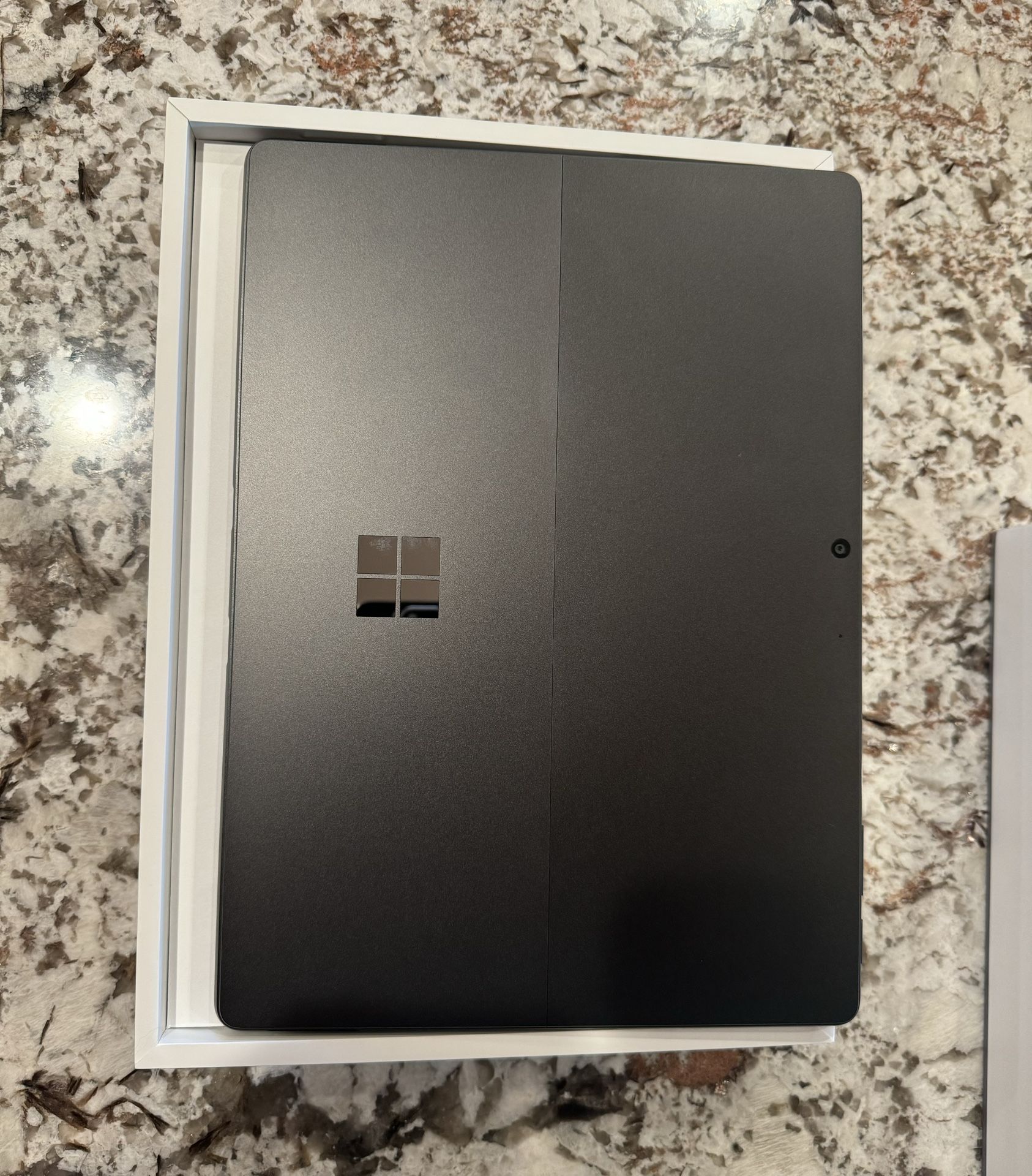 Surface Pro 9 Microsoft Barely Used