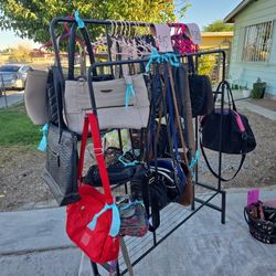Name Brand Women's Purses!!! Cheap,cheap, Cheap!!!