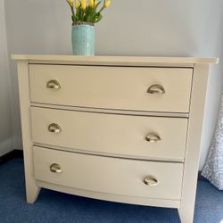 Cute Dresser 