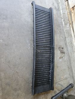 Ladder step for dogs.
