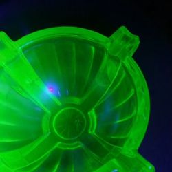 Beautiful 25 Piece Vaseline Set Also Known As Canary Glass