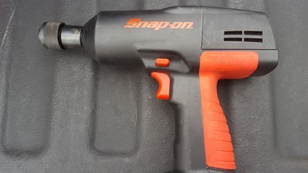 Impact wrench