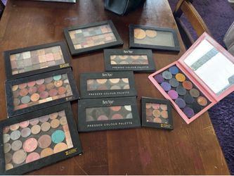 Eyeshadow palettes