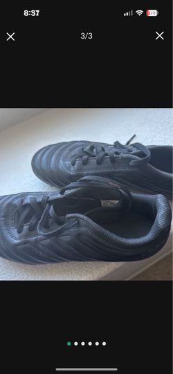 New New Girls Adidas New Soccer Shoes Size Us 22 Only