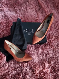 G.I.L.I. Heels/Pumps (New)