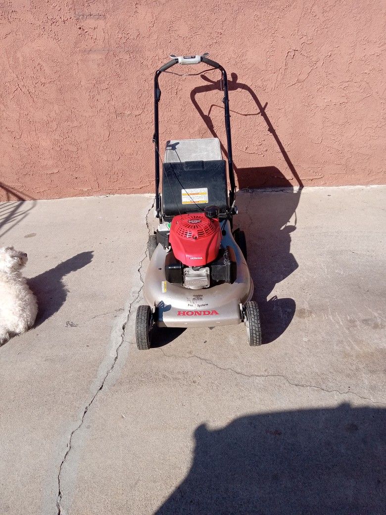 Honda Lawn Mower GCV 160 