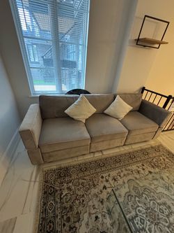 Sectional Sofa w/Storage