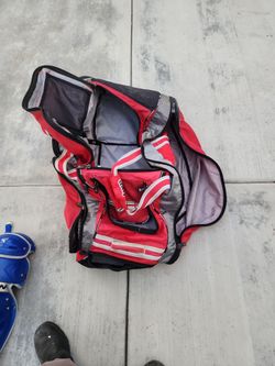 Used in good condition no errors heavy duty catcher gear rolling bag