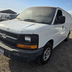 2003 chevy van