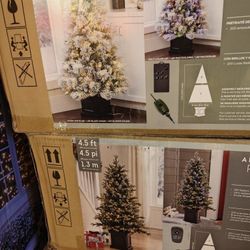 4.5 Potted Christmas Tree, Micro Lights & 5 Functions. Great for Apartment, Office, Den (Price Per Each)