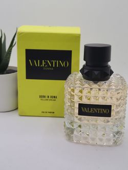 Valentino
 
Donna Born In Roma Yellow Dream Eau de Parfum

3.4 fl (2 available) ⭐️