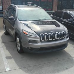 2017 Jeep Cherokee