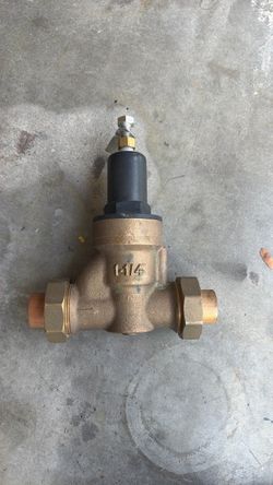 Pressure reducing valve