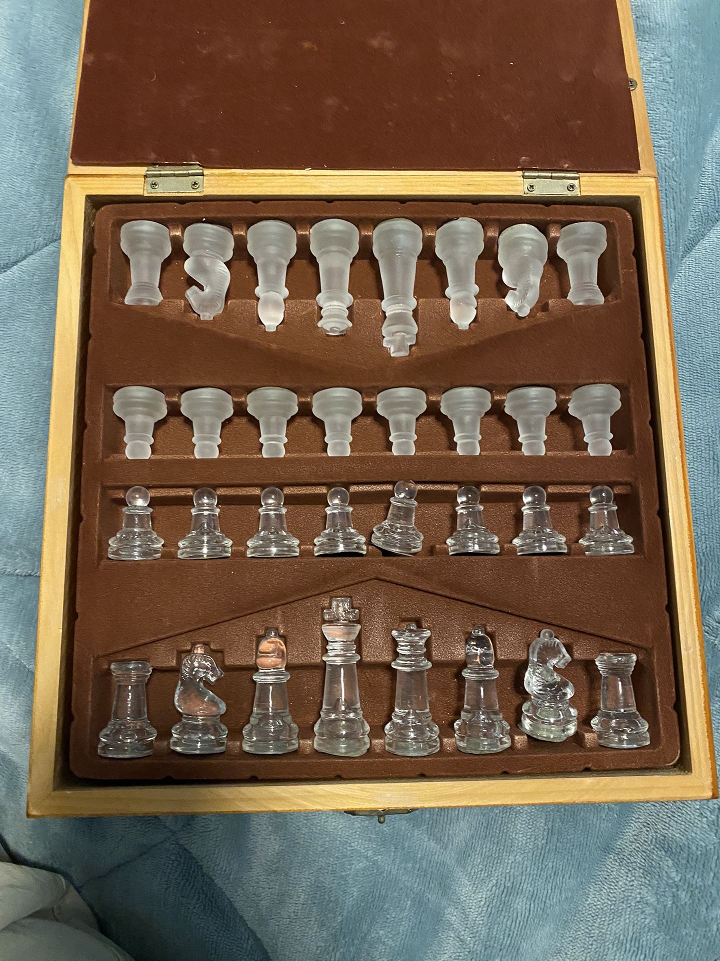 Folding Standard Chess set with clear an smoked white pieces.