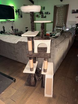 Cat tree