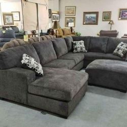 U SHAPED SECTIONAL COUCH SAME DAY DELIVERY By ASHLEY 