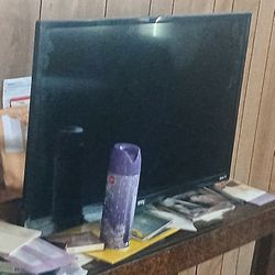 32 Inch Onn TV