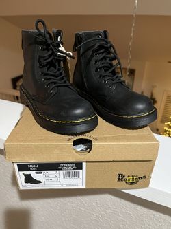 Doc Martens  Boys Boots Size 1 Black 