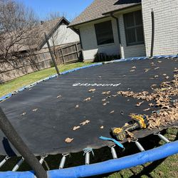 Trampolín