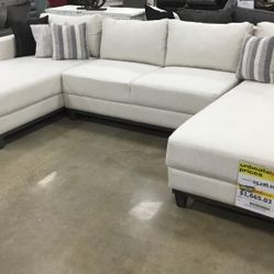 1 LAF Chaise Sectional W/ 3cushions,1 Loveseat,1raf Chaise Sectional W/3 Cushions