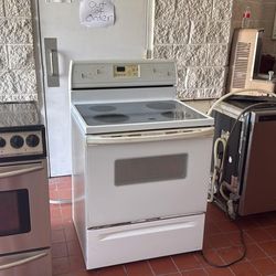 APPLIANCES FOR SALE AT $200 EACH