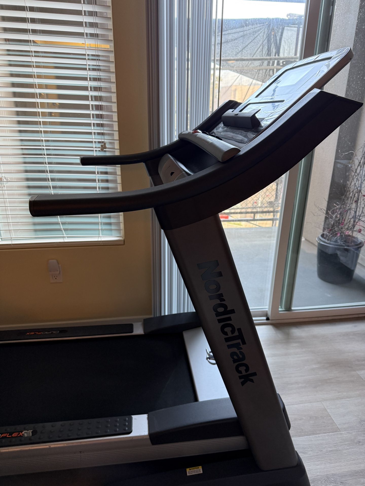 NordicTrack Treadmill with Detachable Desk