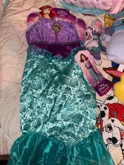 Disney princess Ariel size  4-6