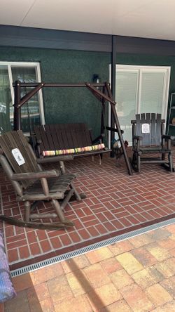 Swing and 2 rocking chairs