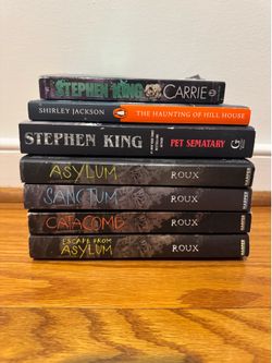 Stephen King Shirley Jackson Madeleine Roux Horror Book Bundle
